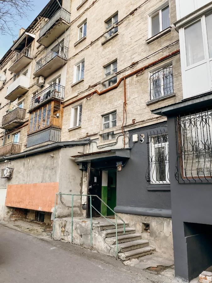 Апартаменти В Центрі Міста Ternopil Bagian luar foto
